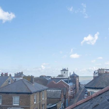 Stunning Large Victorian Maisonette With Sea View Deal Exteriér fotografie