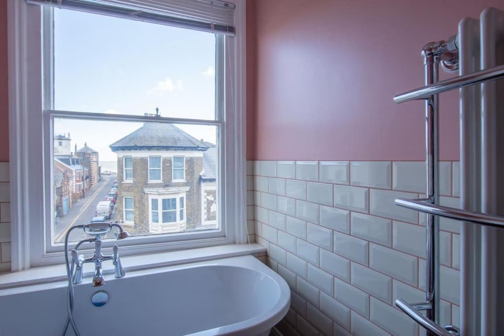 Stunning Large Victorian Maisonette With Sea View Deal Exteriér fotografie